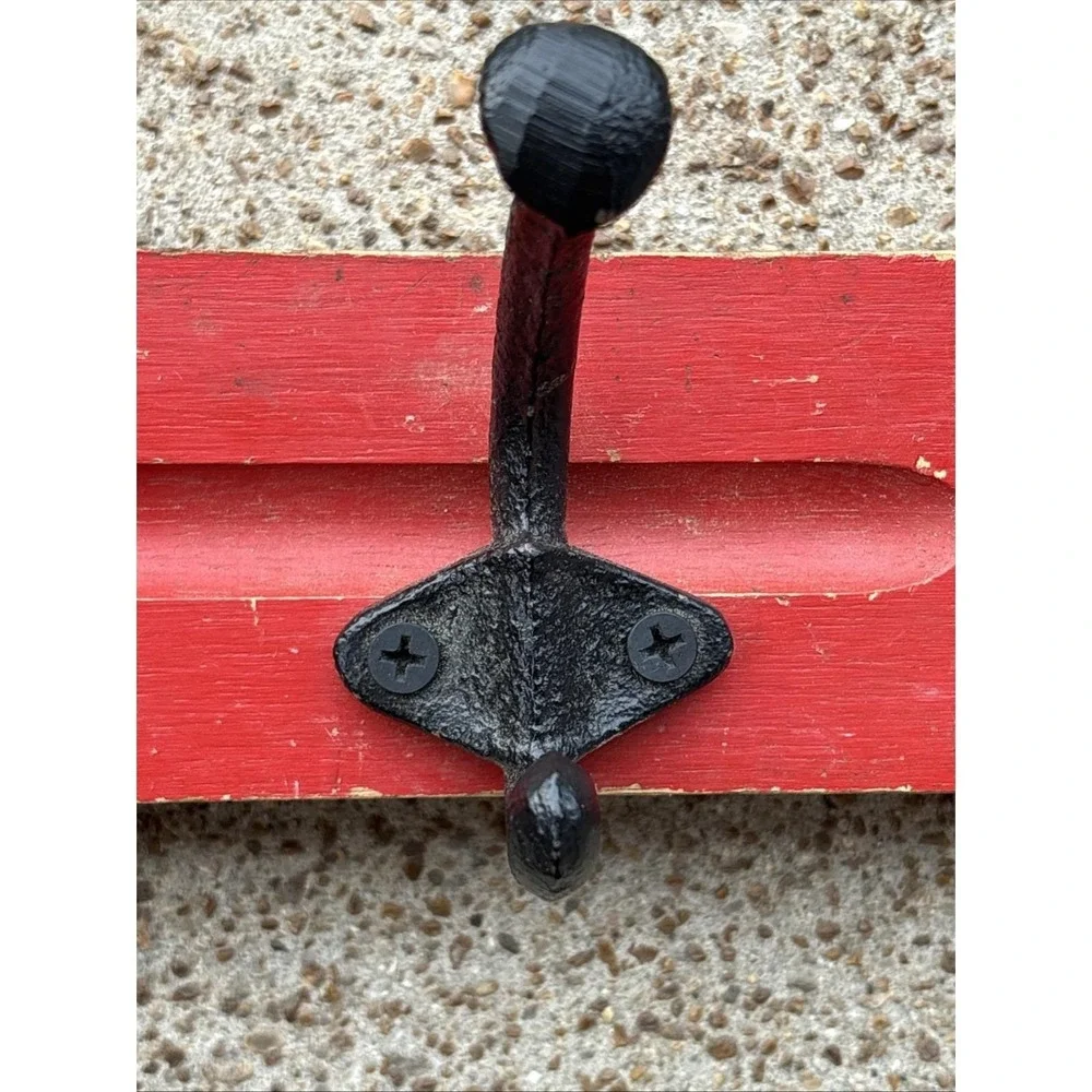 Vtg Handmade 8 Hook 30